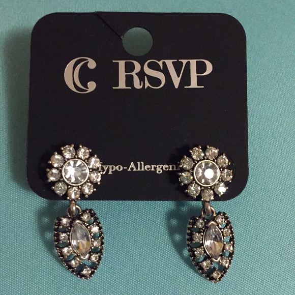 Fancy sparkle earrings - Picture 1 of 3